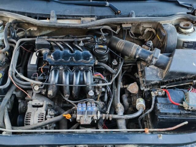 Серый Шкода Октавия, объемом двигателя 1.6 л и пробегом 406 тыс. км за 3111 $, фото 15 на Automoto.ua