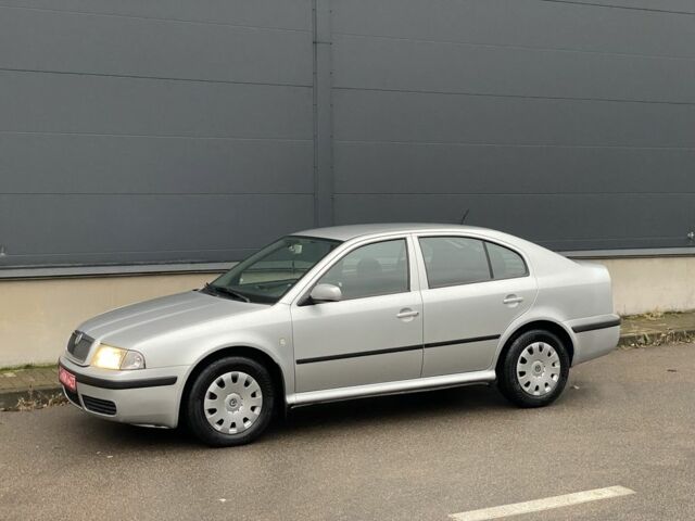 Серый Шкода Октавия, объемом двигателя 1.6 л и пробегом 190 тыс. км за 5800 $, фото 2 на Automoto.ua