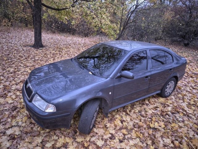 Серый Шкода Октавия, объемом двигателя 1.6 л и пробегом 240 тыс. км за 5300 $, фото 5 на Automoto.ua