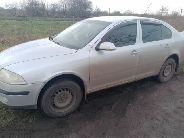 Сірий Шкода Октавія, об'ємом двигуна 1.6 л та пробігом 320 тис. км за 4900 $, фото 1 на Automoto.ua