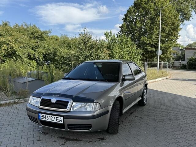 Сірий Шкода Октавія, об'ємом двигуна 1.6 л та пробігом 270 тис. км за 4800 $, фото 1 на Automoto.ua