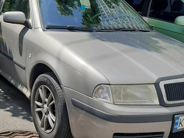 Серый Шкода Октавия, объемом двигателя 1.9 л и пробегом 364 тыс. км за 5029 $, фото 2 на Automoto.ua
