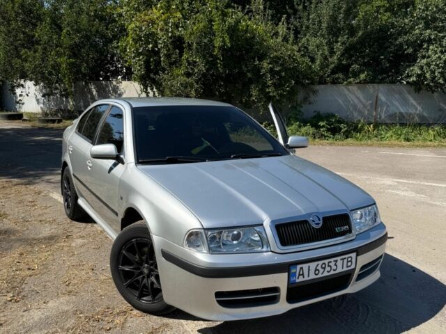 Серый Шкода Октавия, объемом двигателя 1.8 л и пробегом 246 тыс. км за 6800 $, фото 11 на Automoto.ua