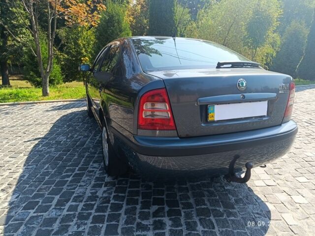 Шкода Октавия 2007 в Киеве на Automoto.ua Серый Шкода Октавия, объемом двигателя 0 л и пробегом 488 тыс. км за 3100 $, фото 6 на Automoto.ua