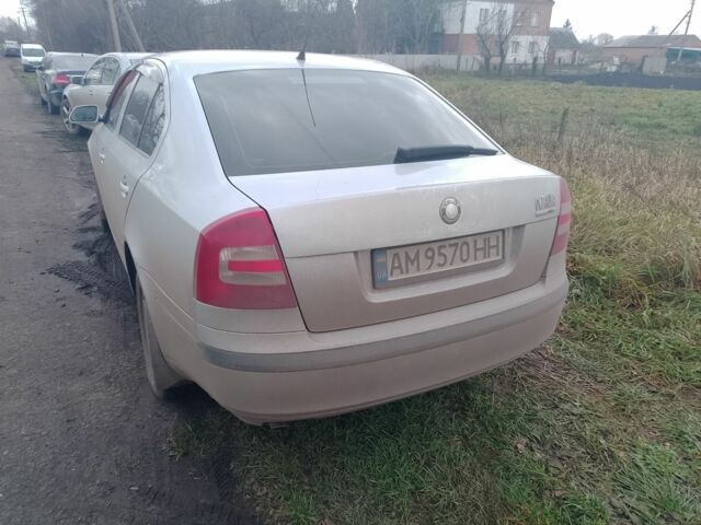 Сірий Шкода Октавія, об'ємом двигуна 1.6 л та пробігом 320 тис. км за 4900 $, фото 4 на Automoto.ua