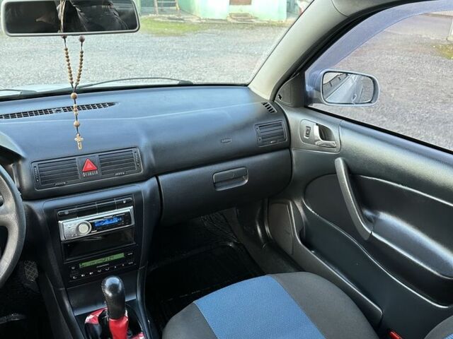 Серый Шкода Октавия, объемом двигателя 1.8 л и пробегом 239 тыс. км за 2999 $, фото 6 на Automoto.ua