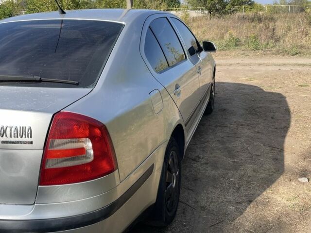 Сірий Шкода Октавія, об'ємом двигуна 1.6 л та пробігом 320 тис. км за 5200 $, фото 6 на Automoto.ua