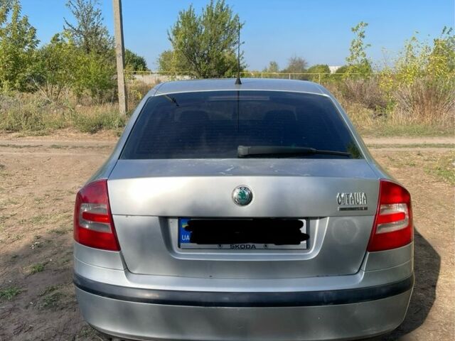 Сірий Шкода Октавія, об'ємом двигуна 1.6 л та пробігом 320 тис. км за 5200 $, фото 5 на Automoto.ua