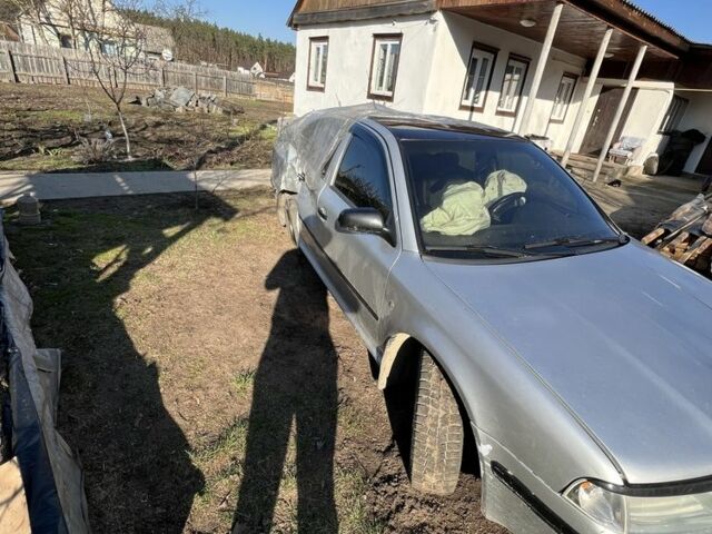 Серый Шкода Октавия, объемом двигателя 0 л и пробегом 240 тыс. км за 2000 $, фото 2 на Automoto.ua