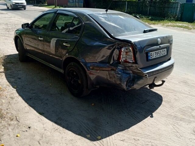 Серый Шкода Октавия, объемом двигателя 1.6 л и пробегом 200 тыс. км за 2600 $, фото 5 на Automoto.ua
