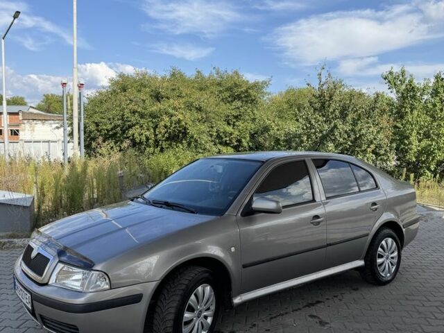 Сірий Шкода Октавія, об'ємом двигуна 1.6 л та пробігом 270 тис. км за 4800 $, фото 2 на Automoto.ua