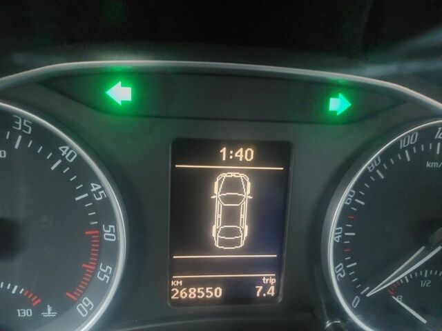 Серый Шкода Октавия, объемом двигателя 2 л и пробегом 268 тыс. км за 9000 $, фото 1 на Automoto.ua