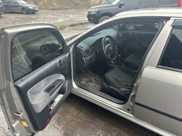 Серый Шкода Октавия, объемом двигателя 1.6 л и пробегом 190 тыс. км за 5500 $, фото 7 на Automoto.ua