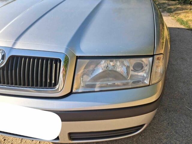 Серый Шкода Октавия, объемом двигателя 1.6 л и пробегом 262 тыс. км за 5250 $, фото 12 на Automoto.ua