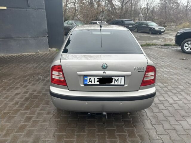 Серый Шкода Октавия, объемом двигателя 1.6 л и пробегом 190 тыс. км за 5500 $, фото 3 на Automoto.ua