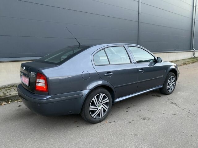 Серый Шкода Октавия, объемом двигателя 1.6 л и пробегом 200 тыс. км за 5900 $, фото 13 на Automoto.ua