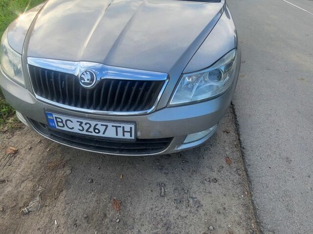 Сірий Шкода Октавія, об'ємом двигуна 1.9 л та пробігом 300 тис. км за 6000 $, фото 1 на Automoto.ua