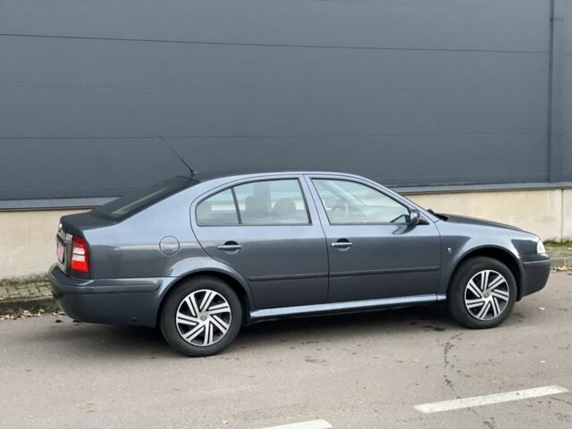 Серый Шкода Октавия, объемом двигателя 1.6 л и пробегом 200 тыс. км за 5700 $, фото 11 на Automoto.ua