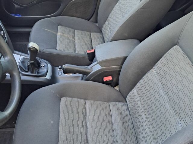 Сірий Шкода Октавія, об'ємом двигуна 1.8 л та пробігом 263 тис. км за 6000 $, фото 6 на Automoto.ua