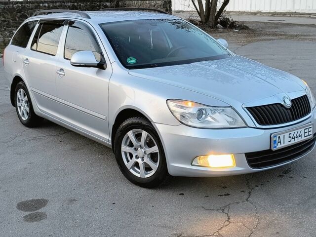 Серый Шкода Октавия, объемом двигателя 1.4 л и пробегом 279 тыс. км за 6500 $, фото 1 на Automoto.ua