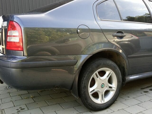 Шкода Октавия 2010 в Долине на Automoto.ua Серый Шкода Октавия, объемом двигателя 1.6 л и пробегом 329 тыс. км за 5650 $, фото 5 на Automoto.ua