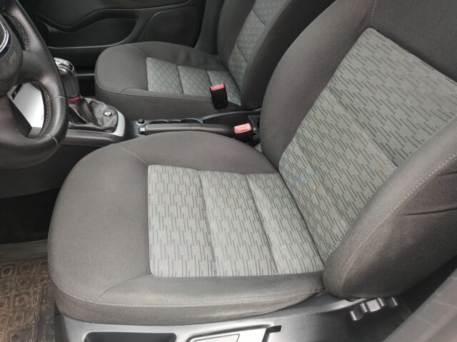 Серый Шкода Октавия, объемом двигателя 1.8 л и пробегом 162 тыс. км за 7500 $, фото 12 на Automoto.ua