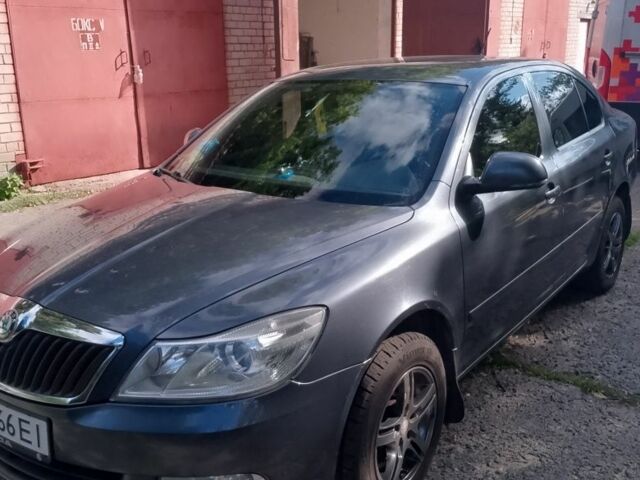 Серый Шкода Октавия, объемом двигателя 1.8 л и пробегом 204 тыс. км за 7800 $, фото 4 на Automoto.ua
