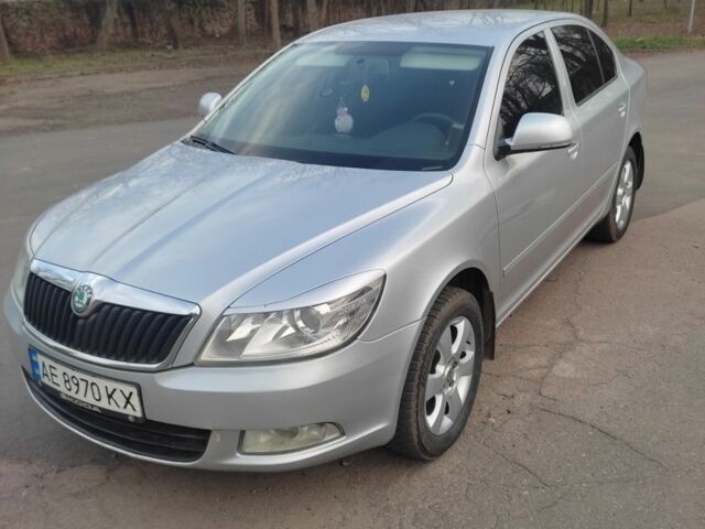 Серый Шкода Октавия, объемом двигателя 1.8 л и пробегом 203 тыс. км за 9300 $, фото 2 на Automoto.ua
