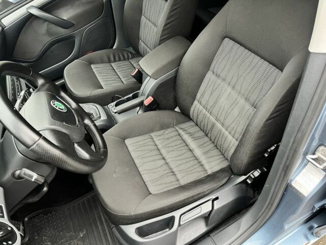 Серый Шкода Октавия, объемом двигателя 1.8 л и пробегом 280 тыс. км за 7900 $, фото 11 на Automoto.ua