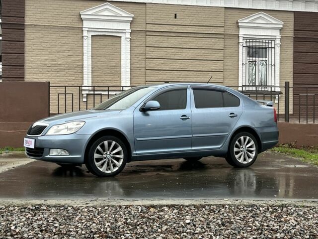 Серый Шкода Октавия, объемом двигателя 1.8 л и пробегом 280 тыс. км за 7900 $, фото 1 на Automoto.ua