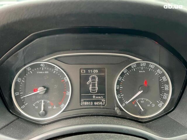 Серый Шкода Октавия, объемом двигателя 1.4 л и пробегом 218 тыс. км за 9190 $, фото 20 на Automoto.ua