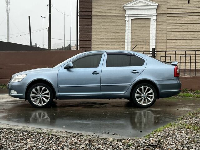 Серый Шкода Октавия, объемом двигателя 1.8 л и пробегом 280 тыс. км за 7900 $, фото 2 на Automoto.ua