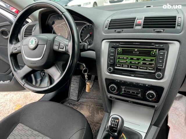 Серый Шкода Октавия, объемом двигателя 1.4 л и пробегом 218 тыс. км за 9190 $, фото 39 на Automoto.ua