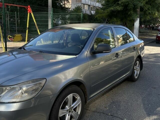 Серый Шкода Октавия, объемом двигателя 1.6 л и пробегом 270 тыс. км за 7100 $, фото 4 на Automoto.ua