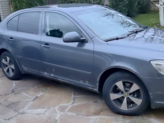 Серый Шкода Октавия, объемом двигателя 1.6 л и пробегом 280 тыс. км за 5300 $, фото 1 на Automoto.ua