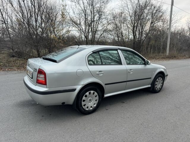 Серый Шкода Октавия, объемом двигателя 1.6 л и пробегом 260 тыс. км за 5000 $, фото 1 на Automoto.ua