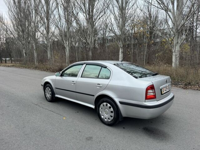 Серый Шкода Октавия, объемом двигателя 1.6 л и пробегом 260 тыс. км за 5000 $, фото 2 на Automoto.ua