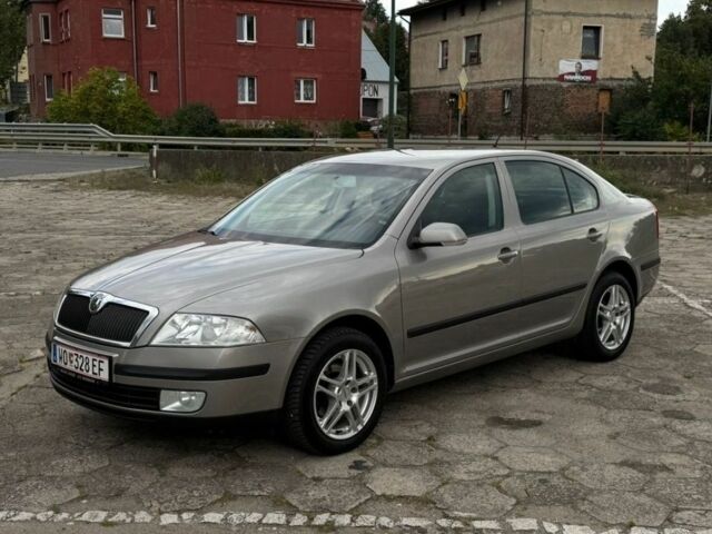 Сірий Шкода Октавія, об'ємом двигуна 1.9 л та пробігом 243 тис. км за 1700 $, фото 1 на Automoto.ua