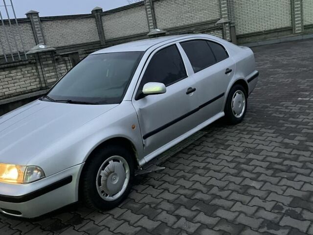 Серый Шкода Октавия, объемом двигателя 1.9 л и пробегом 380 тыс. км за 3500 $, фото 7 на Automoto.ua