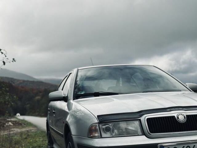 Шкода Октавія 1999 у Ужгороді на Automoto.ua Сірий Шкода Октавія, об'ємом двигуна 1.6 л та пробігом 210 тис. км за 3900 $, фото 8 на Automoto.ua