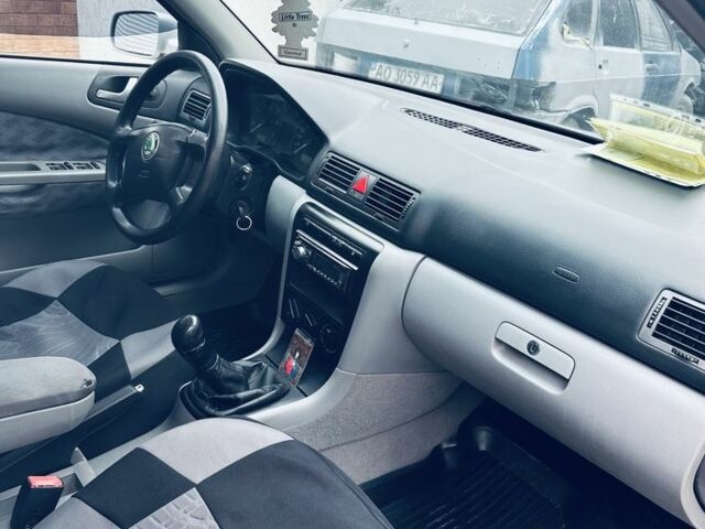 Шкода Октавія 1999 у Ужгороді на Automoto.ua Сірий Шкода Октавія, об'ємом двигуна 1.6 л та пробігом 210 тис. км за 3900 $, фото 4 на Automoto.ua