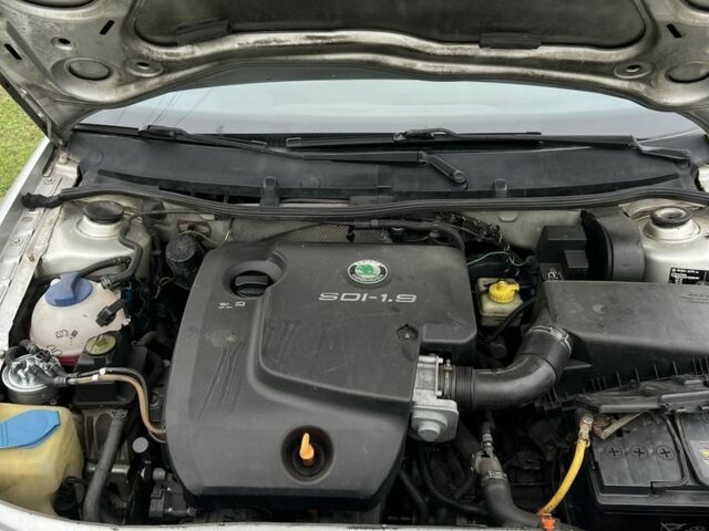 Серый Шкода Октавия, объемом двигателя 1.9 л и пробегом 329 тыс. км за 3350 $, фото 8 на Automoto.ua