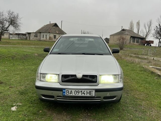 Серый Шкода Октавия, объемом двигателя 1.9 л и пробегом 329 тыс. км за 3350 $, фото 2 на Automoto.ua