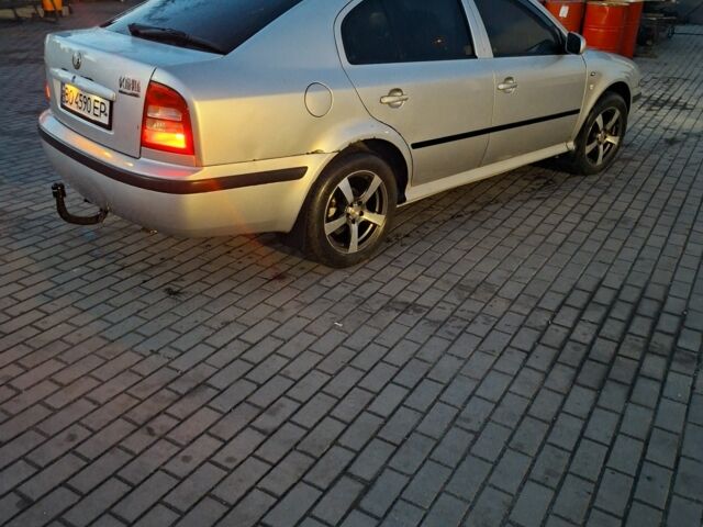 Серый Шкода Октавия, объемом двигателя 2 л и пробегом 400 тыс. км за 3100 $, фото 5 на Automoto.ua