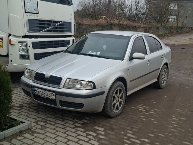 Серый Шкода Октавия, объемом двигателя 2 л и пробегом 400 тыс. км за 3100 $, фото 1 на Automoto.ua