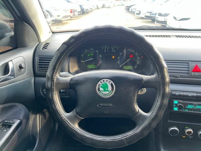 Серый Шкода Октавия, объемом двигателя 0 л и пробегом 192 тыс. км за 4999 $, фото 18 на Automoto.ua