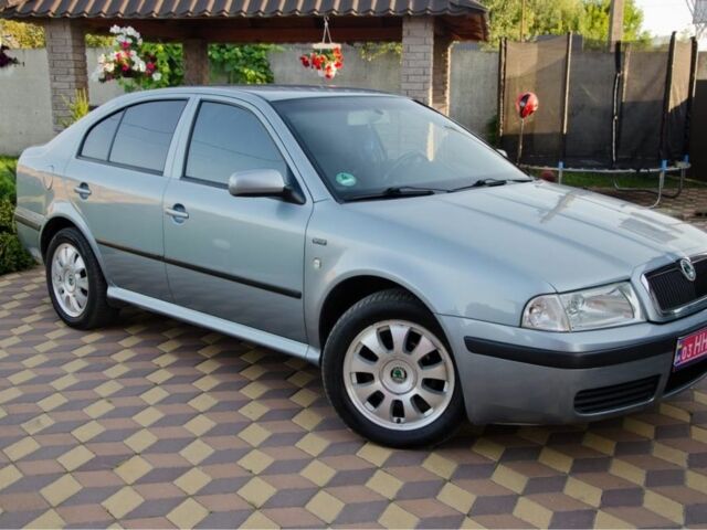 Сірий Шкода Октавія, об'ємом двигуна 0 л та пробігом 249 тис. км за 5800 $, фото 2 на Automoto.ua