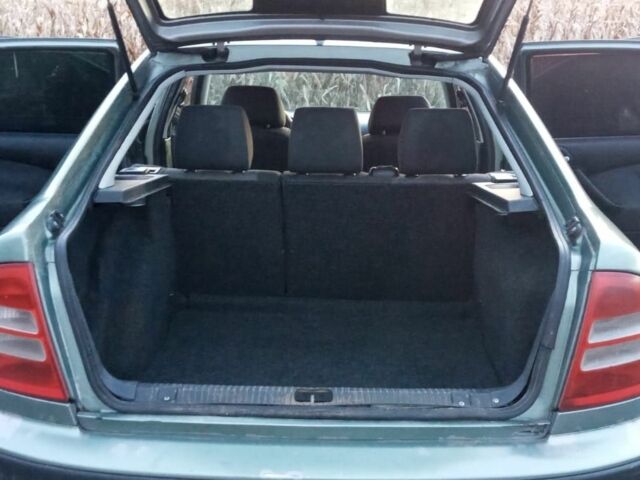 Шкода Октавия 2004 в Белой Церкве на Automoto.ua Серый Шкода Октавия, объемом двигателя 1.4 л и пробегом 240 тыс. км за 2100 $, фото 22 на Automoto.ua