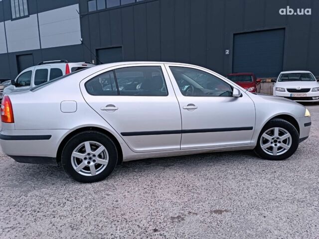 Серый Шкода Октавия, объемом двигателя 1.6 л и пробегом 279 тыс. км за 5400 $, фото 7 на Automoto.ua