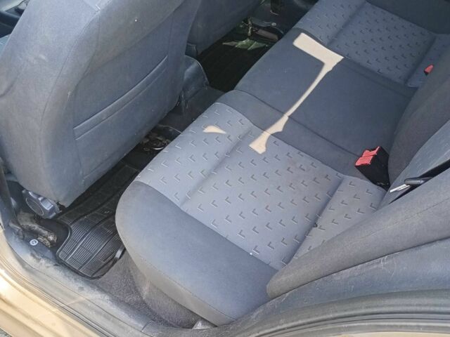 Серый Шкода Октавия, объемом двигателя 1.6 л и пробегом 4 тыс. км за 4250 $, фото 8 на Automoto.ua